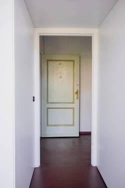 Blick aus Küche in den Flur - 