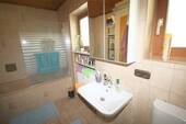 Wannenbad im Anbau - 