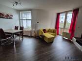 Wohn- Essbereich - 2 Zimmer Etagenwohnung zur Miete in München