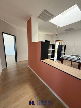 Eingangsbereich - Büro mit 143,00 m&sup2; in Gilching zur Miete