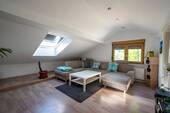 Wohnzimmer - 3 Zimmer Etagenwohnung zum Kaufen in Lobbach