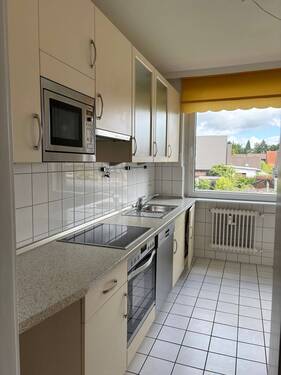 Einbauküche - 3 Zimmer Etagenwohnung zum Kaufen in Halstenbek