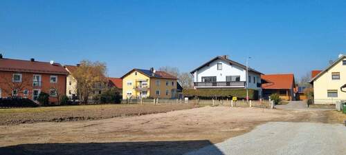 Ansicht Süd-Osten - Grundstück in Pfatter