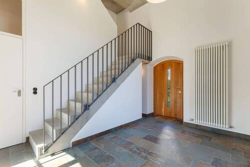 Eingangsbereich - 4 Zimmer Mehrfamilienhaus, Wohnhaus zum Kaufen in Berlin