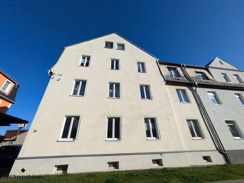 Gebäude - 1 Zimmer Mehrfamilienhaus, Wohnhaus zum Kaufen in Geringswalde