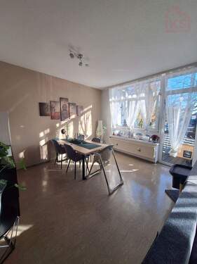 20251118_132926 - Tolle Eigentumswohnung mit separatem Eingang in Saarlouis-Stadt zu verkaufen