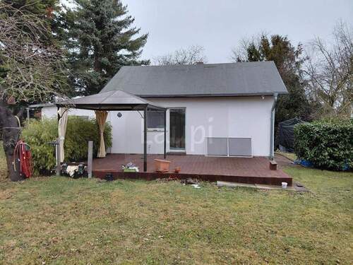 Wochenendhaus - 1 Zimmer Mehrfamilienhaus, Wohnhaus in Berlin