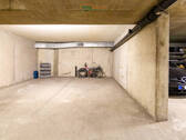 Tiefgaragenstellplatz 2 - 