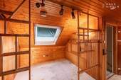 Dachgeschosszimmer 3 - 