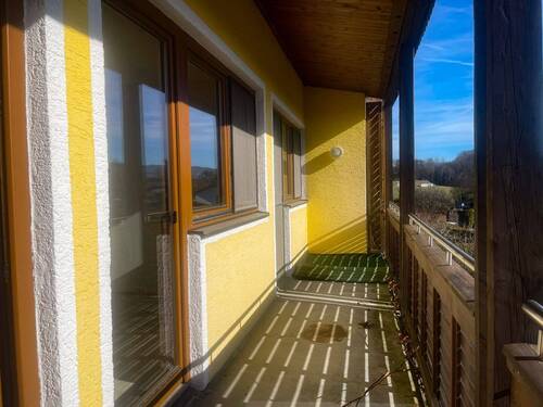 Balkonansicht - 7 Zimmer Reihenmittelhaus zum Kaufen in Oberndorf