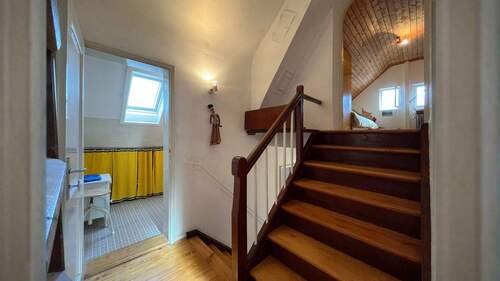 Das Haus entfaltet sich über durchdacht abgestufte Zwischengeschosse - 