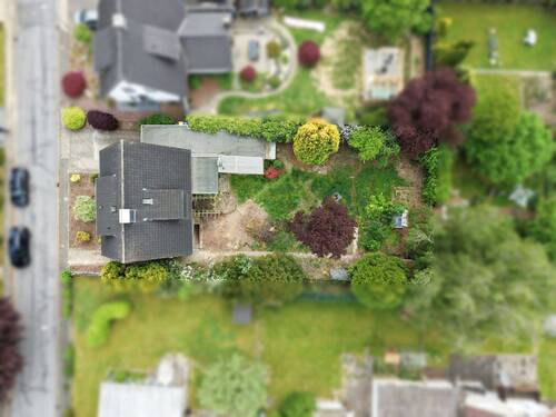 Grundstück - 9 Zimmer Einfamilienhaus zum Kaufen in Hiddenhausen