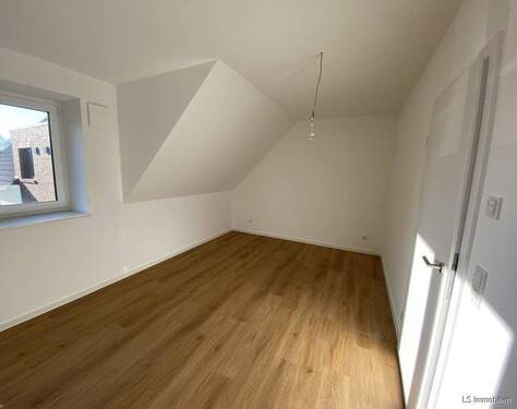 Zimmer - 3 Zimmer Etagenwohnung in Bad Zwischenahn