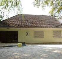 Großzügige Büroetage in einem bezaubernden Villenanwesen!! - Kronberg