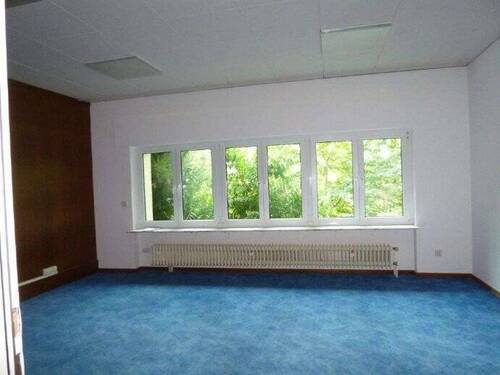 Büro 2 - Büro mit 137,00 m&sup2; in Kronberg zur Miete