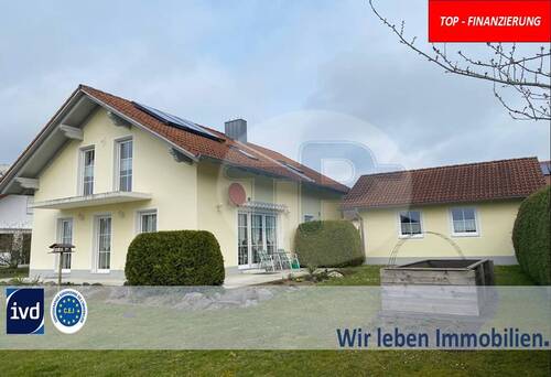 Hauptfoto Internet - ÄUßERST GEPFLEGTES 1-2 FAMILIENHAUS MIT HERRLICHER AUSSICHT