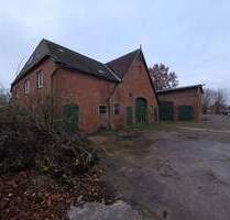 Grundstück zum Entwickeln mit Altbestand in Grabau