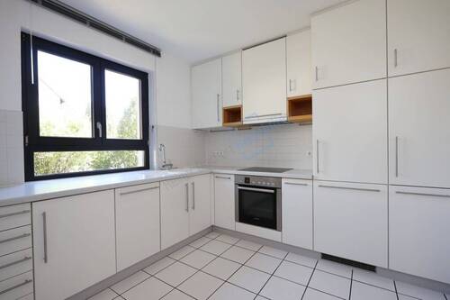 EINBAUKÜCHE - Einfamilienhaus mit 116,50 m&sup2; in Darmstadt zur Miete