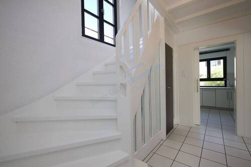 EINGANG / FLURBEREICH - 