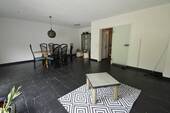 Wohnzimmer mit Essbereich - 