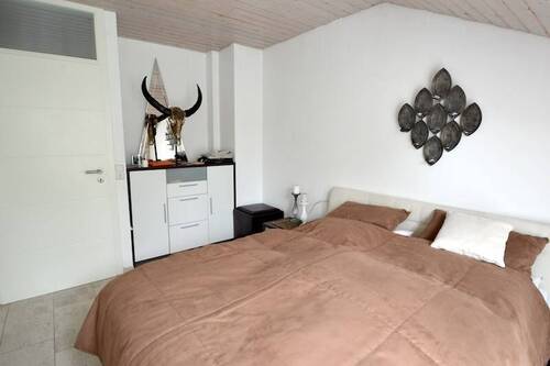 Zimmer I - 