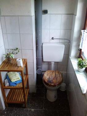 Wirtschaftsraum Toilette - 