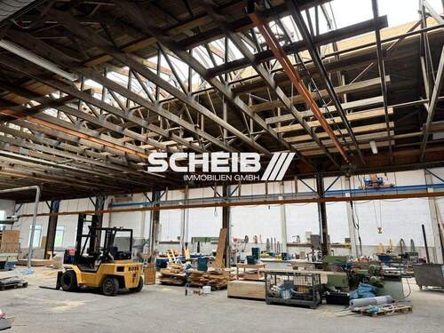 mit Gabelstapler befahrbar - Großes Gewerbearel zu verkaufen, 7113 m² Gewerbefläche mit Freiflächen