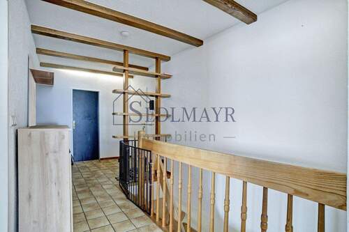 Flur Ansicht 2 - 2 Zimmer Etagenwohnung in Maisach