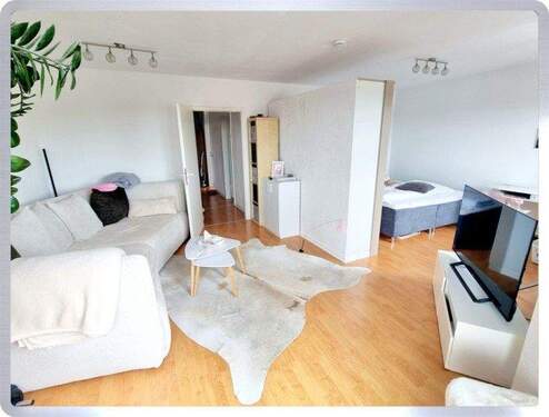 Wohnzimmer - 2 Zimmer Etagenwohnung zum Kaufen in Rüdesheim am Rhein