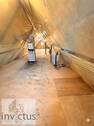 Spitzboden mit Wechselrichter - 