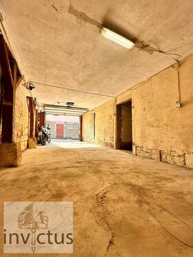 Garage - 