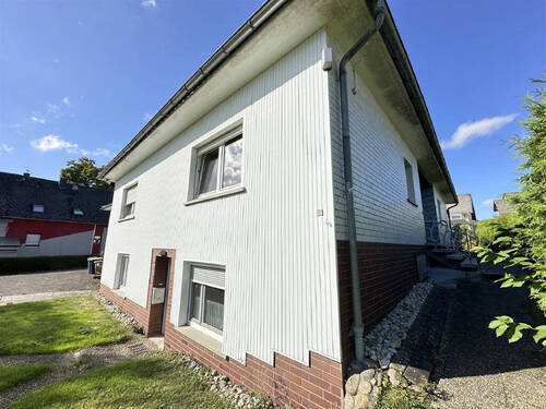 Außenansicht - Mehrfamilienhaus, Wohnhaus mit 198,00 m² in Kirchberg (Hunsrück) zum Kaufen