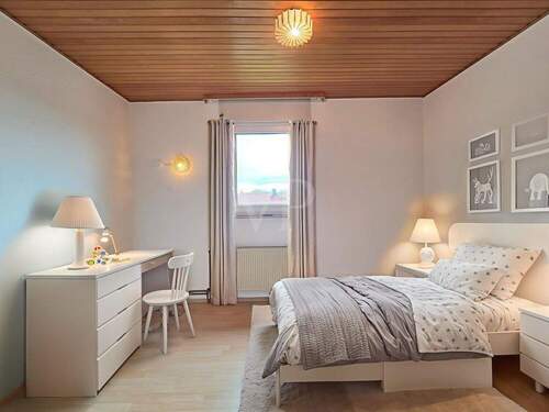 Beispielmöblierung Gästezimmer DG Nebenhaus - 