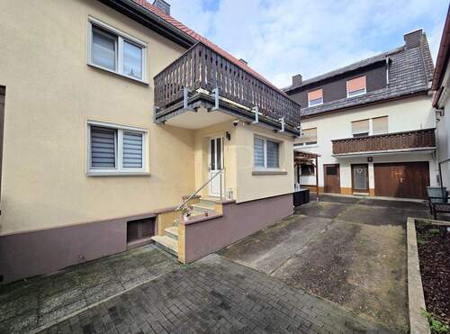 Hofreite mit zwei Wohnhäusern - 1 Zimmer Einfamilienhaus zum Kaufen in Neu-Anspach