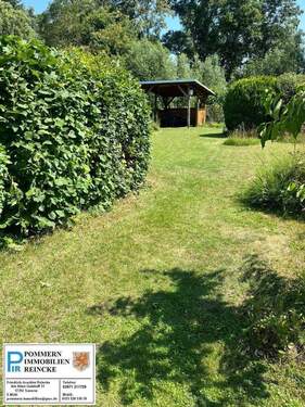 Blick zum Pavillon.jpg - 