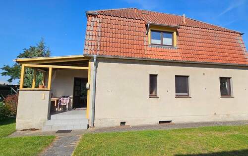 Hofseite und Veranda.jpg - 