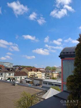Balkon - Mitten im Leben-Wohnung im Ortskern von Traunreut mit Raum für Ihre Wohnideen
