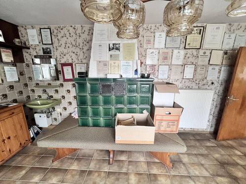 Kachelofen im Wohnzimmer - 