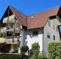 Helle 3-Zimmer-Wohnung mit zwei Balkonen und Tiefgaragenstellplatz in zentraler Lage in Meersburg