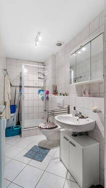 Badezimmer - Etagenwohnung mit 54,00 m² in Aldingen zum Kaufen