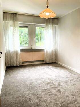 Zimmer 2 Untergeschoss - 