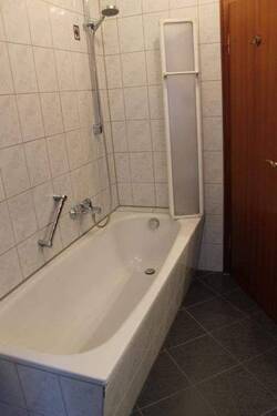 Badewanne - Vergleichswohnung - 