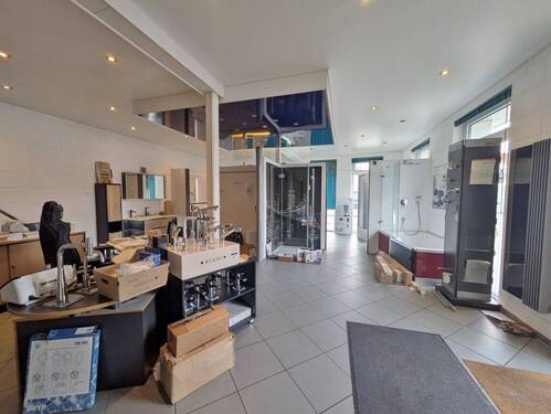 Gewerbeimmobilie - Erdgeschoss - 