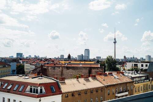 Ausblick von der Dachterrasse - 5 Zimmer Etagenwohnung zum Kaufen in Berlin