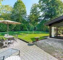 Außergewöhnliches Architektenhaus in naturnaher Lage von Wehrheim