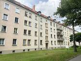 Außenanlage - Etagenwohnung mit 64,60 m&sup2; in Zwickau zum Kaufen