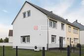 Hausansicht - Virtual Staging - Top!! Erstbezug nach Kernsanierung - modernes Reihenendhaus mit Wärmepumpe, Photovoltaik u. Wallbox
