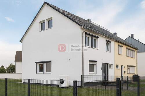 Hausansicht - Virtual Staging - Top!! Erstbezug nach Kernsanierung - modernes Reihenendhaus mit Wärmepumpe, Photovoltaik u. Wallbox