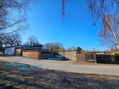 Nordostseite des Grundstücks.jpg - 