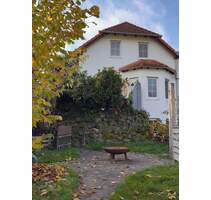 RESERVIERT! Doppelhaushälfte mit Garten in ruhiger Lage in Hammersbach Ortsteil Langen-Bergheim